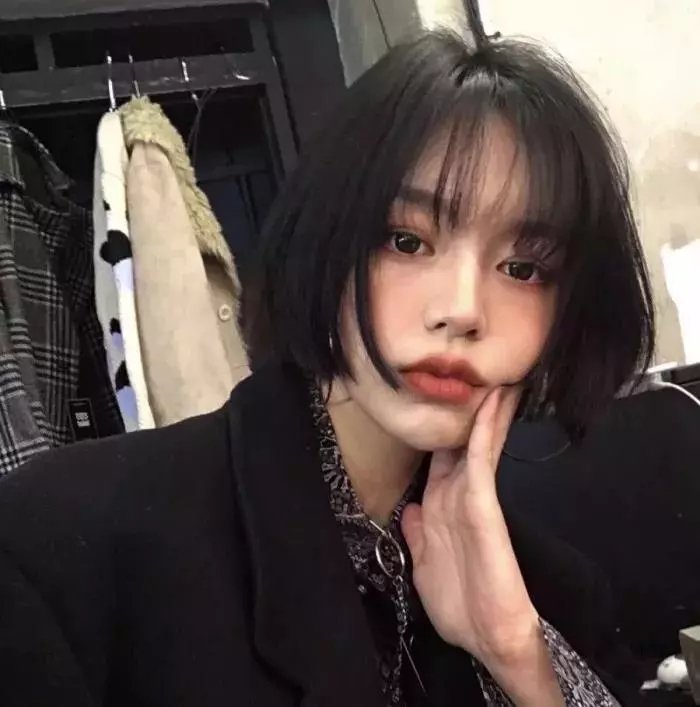 阿罗有枝彩色笔